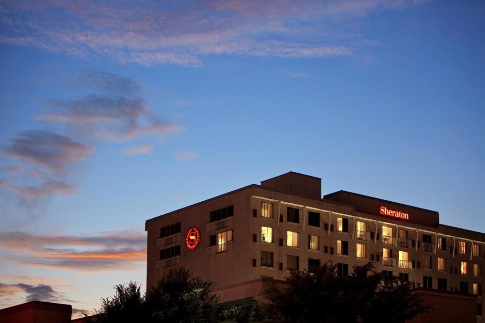 Sheraton Louisville Riverside Hotel Jeffersonville Exterior photo