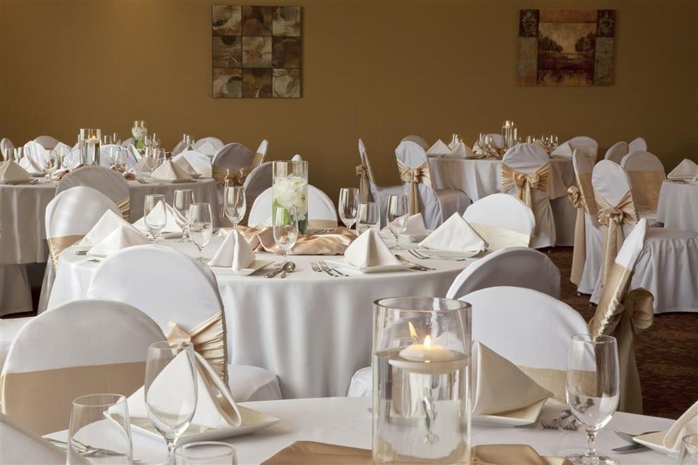 Sheraton Louisville Riverside Hotel Jeffersonville Facilities photo